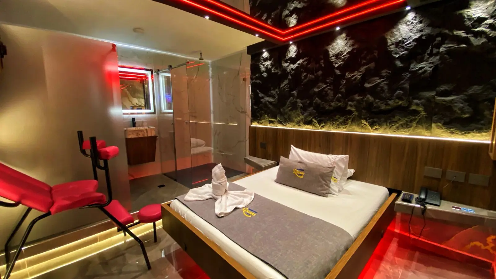 Suite 205 foto 1